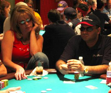 WSOP 2004 Poker Babe